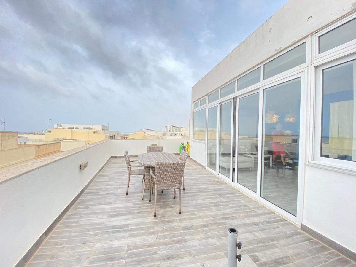 شقة Penthouse "Maltese Scent" المليحة المظهر الخارجي الصورة